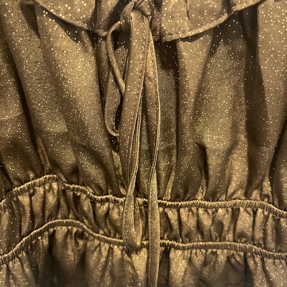 Blu Pepper Crop Blouse Size L - Picture 4 of 4